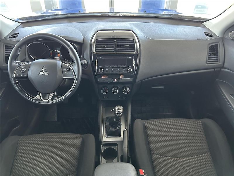 Mitsubishi ASX 2,0   110kW,ČR,1.MAJITEL,SERVI - fotka 8 z 27