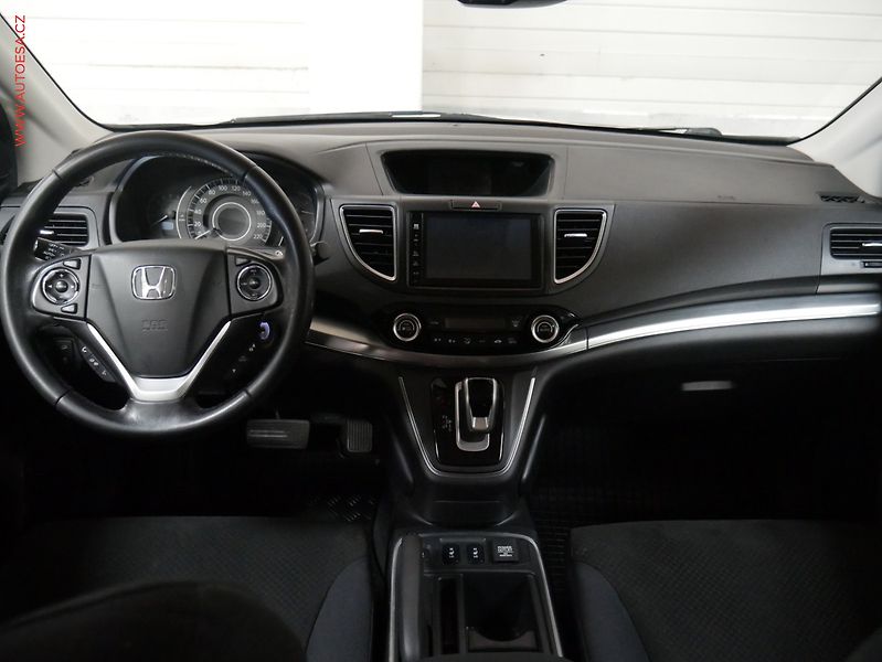 Honda CR-V (2017) 1.6 DTEC 4x4, 1.maj,ČR - fotka 8 z 25