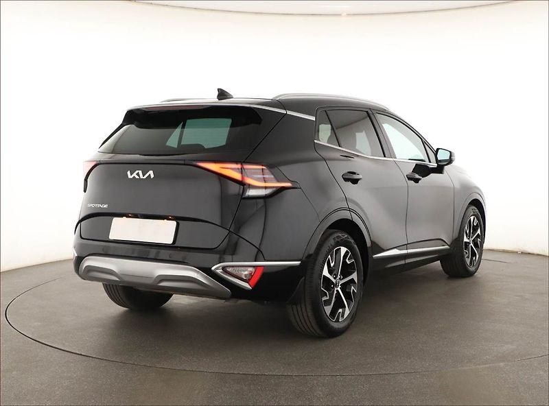 Kia Sportage (2023) 1.6 T-GDI - fotka 5 z 20