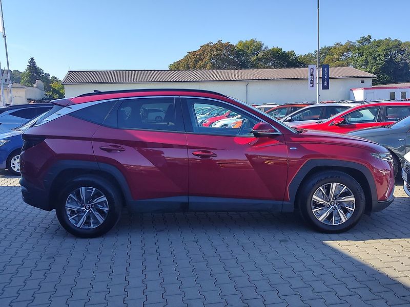 Hyundai Tucson 1.6 T-GDI/110kW Smart DCT MHEV - fotka 4 z 37