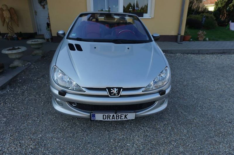 Peugeot 206 (2003) 206 CC  1,6 - fotka 1 z 21