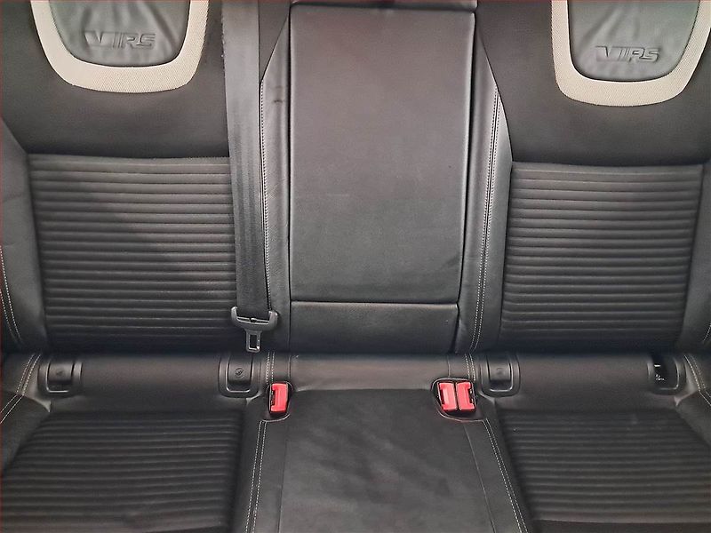 Škoda Octavia (2014) RS 2.0 TDI, Kůže, Navi - fotka 10 z 22