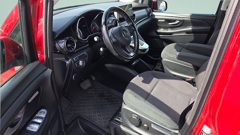 Mercedes-Benz Třídy V 250d/L 4MATIC - fotka 10 z 23