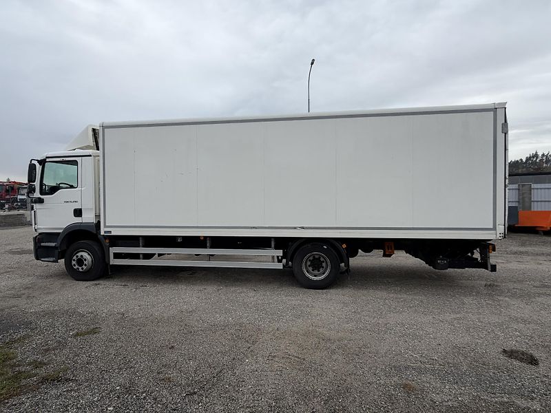 MAN TGM (2020) Skříň 18 palet čelo 1500kg BAR - fotka 4 z 24