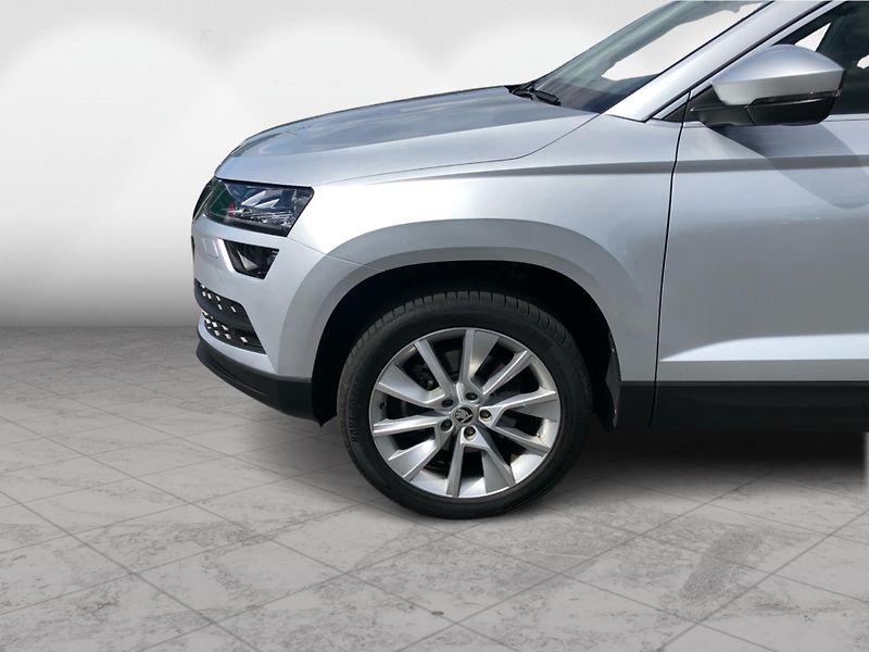 Škoda Karoq 1,5TSi 110kW STYLE PLUS COMFOR - fotka 10 z 30