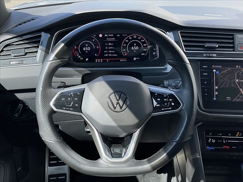 Volkswagen Tiguan 2,0 TDI 4Mot DSG R-Line Matrix - fotka 8 z 23