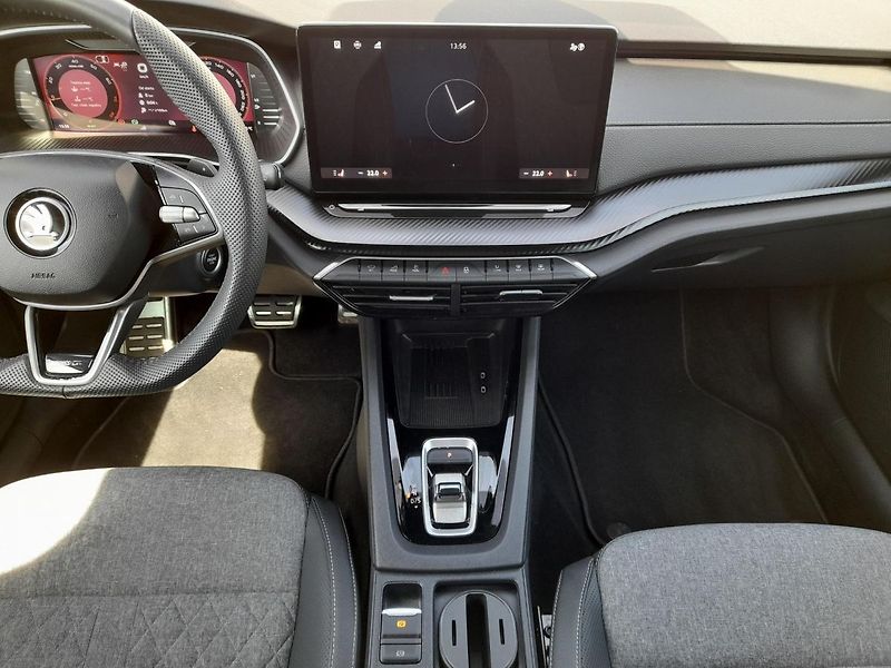 Škoda Octavia Sportline M-HEV 1.5 TSI 110kW - fotka 11 z 20