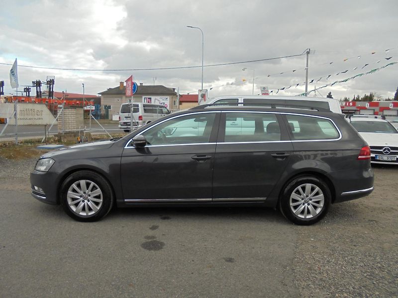 Volkswagen Passat (2013) 2.0TDI-103kw-NAVIGACE-ROZVODY - fotka 4 z 11