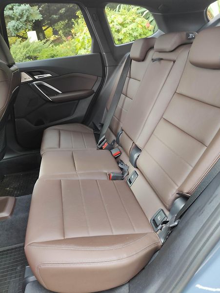 BMW X1 X1 xDrive23d /155kW - fotka 13 z 17