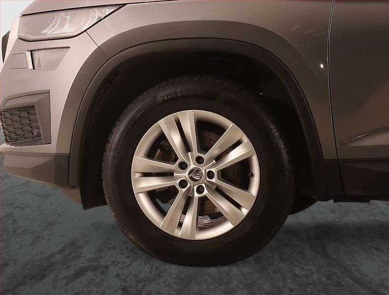 Škoda Kodiaq (2022) Ambition 1.5 TSI, digi klima - fotka 14 z 25