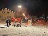Čertovský průvod Krahulčím ve sněhu. Pekelníci měli sraz na velkém parkovišti u masny.