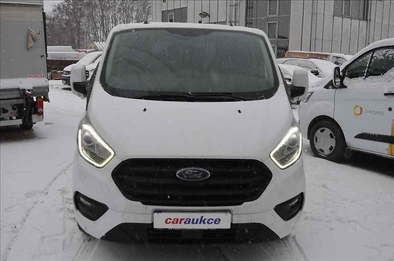 Ford Transit (2022) CUSTOM 2,0 D - fotka 2 z 16
