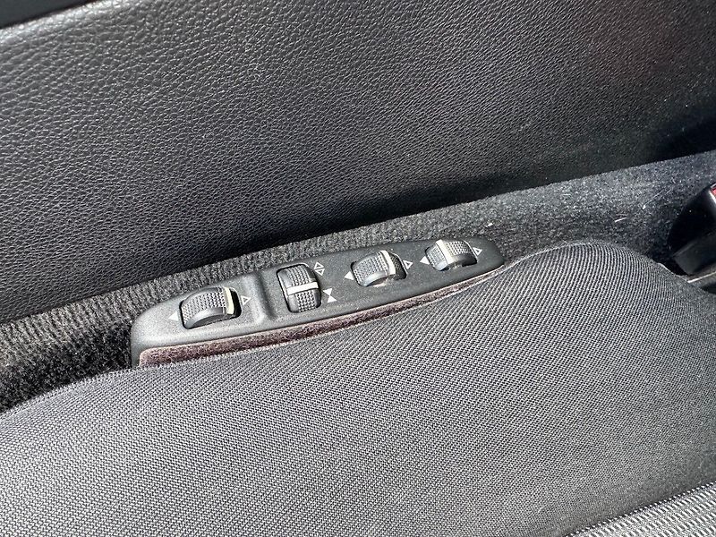 Mercedes-Benz Třídy C (2012) C 200 CDI kombi - fotka 12 z 47