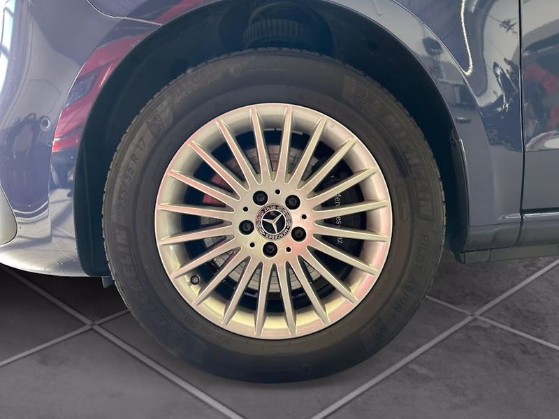 Mercedes-Benz Třídy V 220d 4M K Style Distro 360 Taž - fotka 4 z 14
