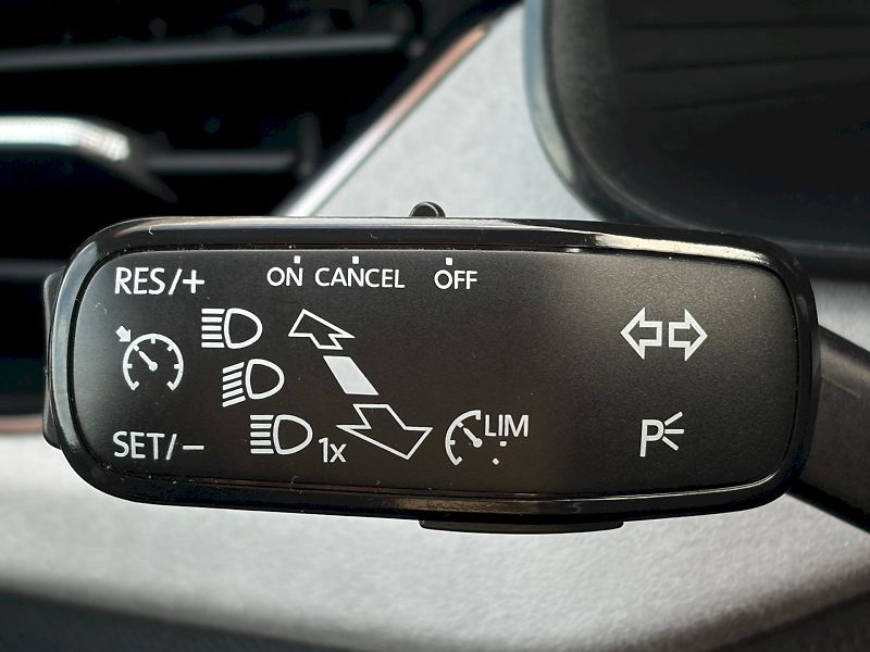 Škoda Kamiq (2025) 1.0 TSI / 85kW / TOP SELECTION - fotka 17 z 35