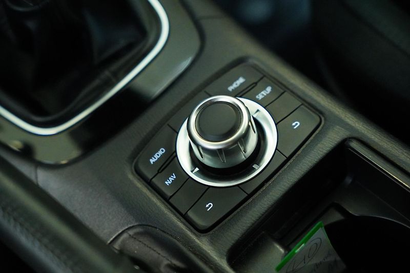 Mazda 6 - fotka 25 z 28