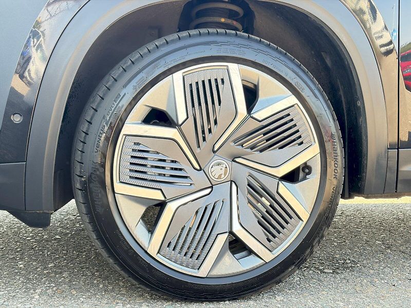 Škoda Kodiaq (2025) DSG 2.0 TDI / 142kW / 4x4 / EX - fotka 34 z 35