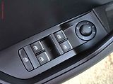 Škoda Superb (2016) 2.0 TDi, ČR, DSG, LED - náhled 19