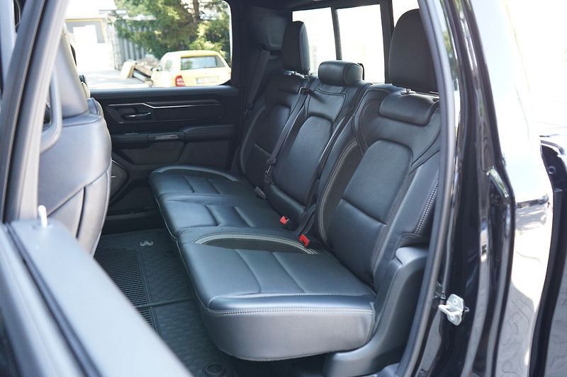 RAM 1500 TRX, Equipment Level 2, Harman - fotka 27 z 62