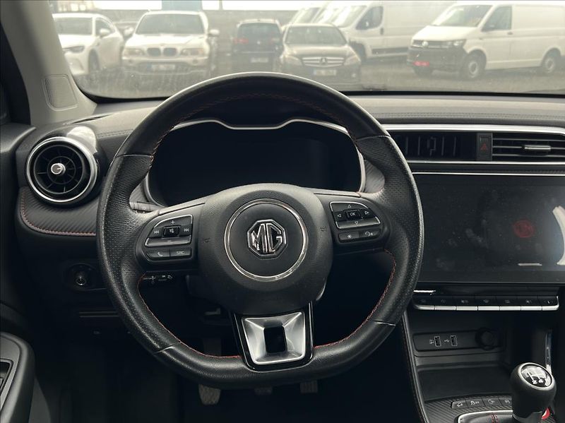 MG ZS 1,5 VTI-tech ICE Luxury záruka - fotka 21 z 25
