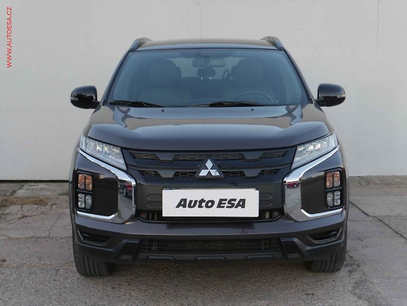 Mitsubishi ASX (2020) 2.0 MiVEC 4x4, AT, LED, navi - fotka 2 z 18