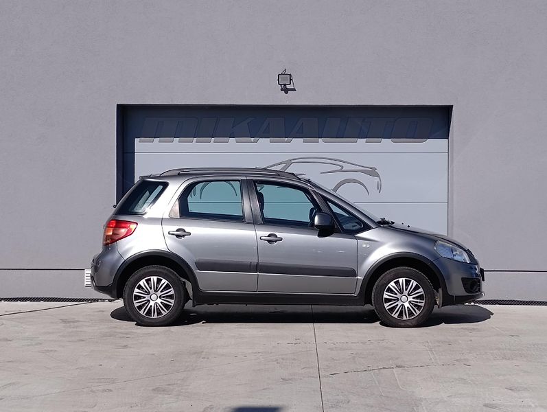 Suzuki SX4 1.6VVT-i 88kW 4X4  - fotka 4 z 29