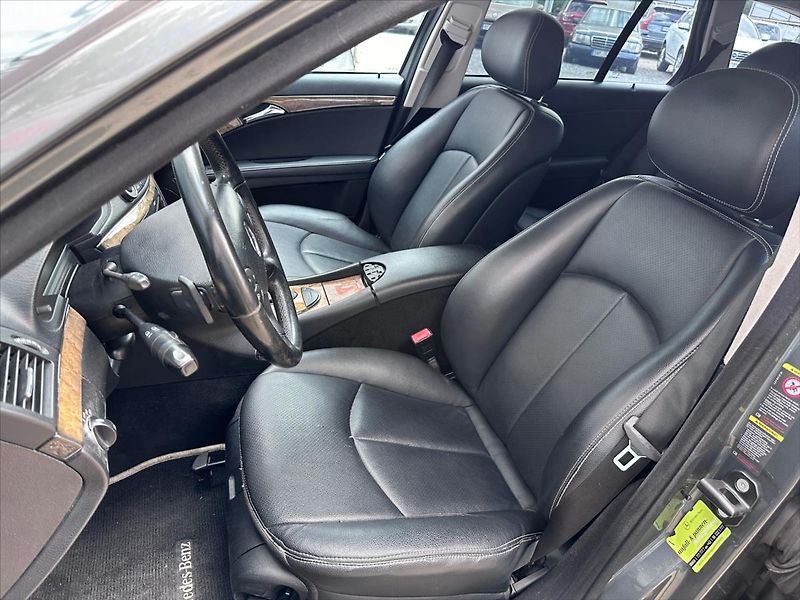 Mercedes-Benz Třídy E E 320 CDI Avantgarde - fotka 10 z 32