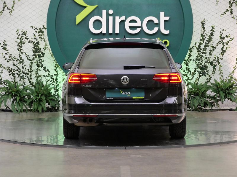 Volkswagen Passat - fotka 6 z 23