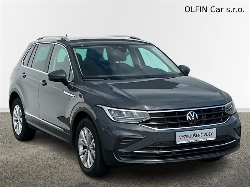 Volkswagen Tiguan 1,5 TSi 110kW 7DSG LIFE - fotka 7 z 25