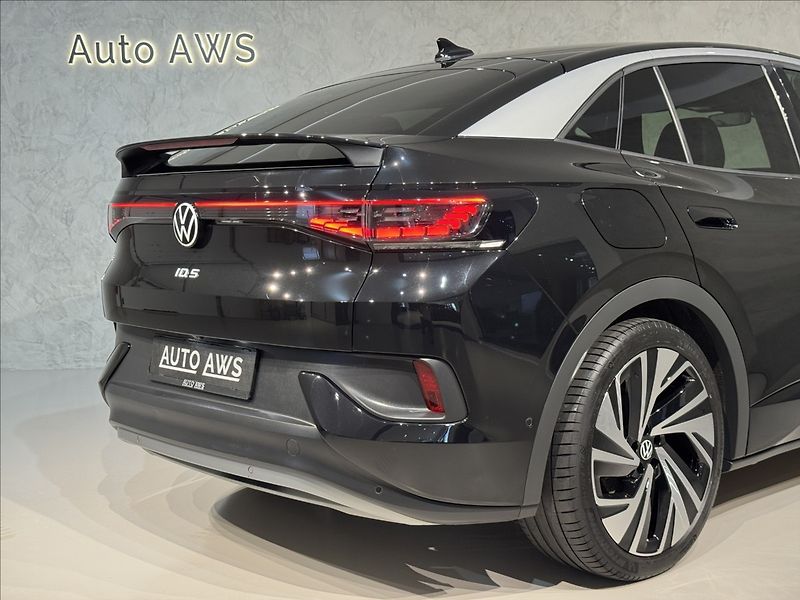 Volkswagen ID.5 Pro Performance IQ Light ACC - fotka 11 z 48