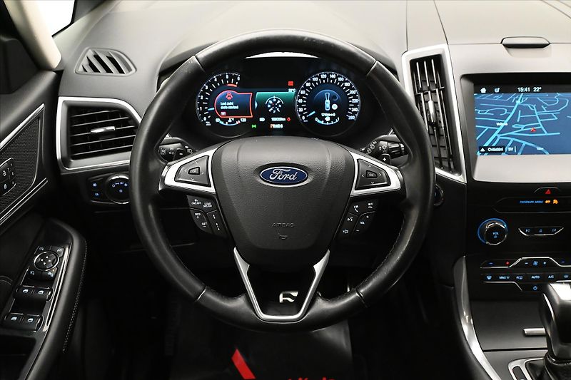 Ford S-MAX 2,0 TDCi 132 kW TITANIUM Záruk - fotka 18 z 29