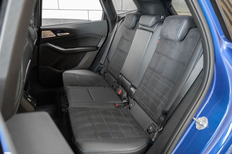 BMW Řada 2 218d ///MSPORT*ZÁRUKA*DPH*ČR 1 - fotka 13 z 48