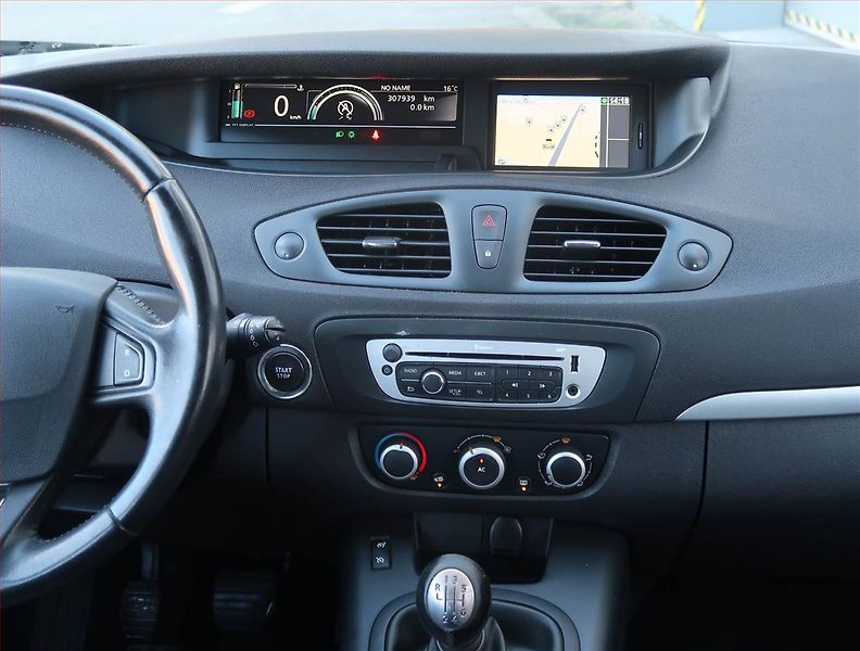 Renault Grand Scénic (2014) 1.5 dCi, po STK, jezdí výborně - fotka 12 z 20