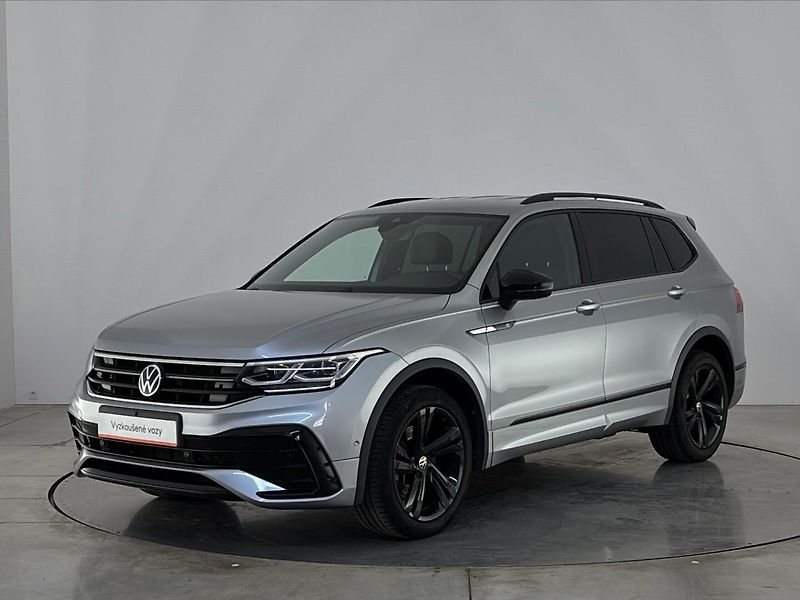 Volkswagen Tiguan R-Line 4MOT - fotka 1 z 30