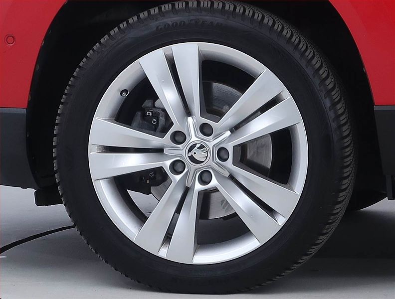 Škoda Karoq (2018) Style 1.5 TSI - fotka 15 z 20