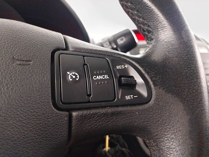 Kia Ceed (2011) 1.4 CVVT, ČR,1.maj, Serv.kniha - fotka 16 z 18