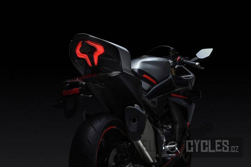 CFMOTO 450 SR (2026) - fotka 9 z 15