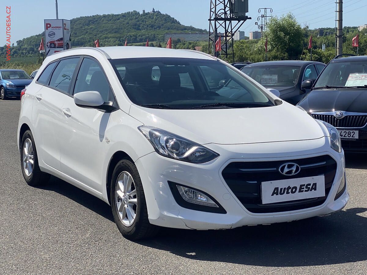 Hyundai i30 1.6GDi, ČR, AC, tempo