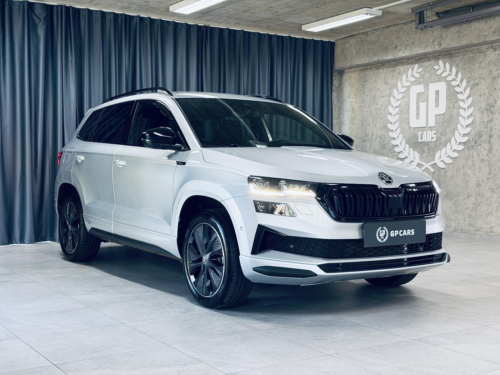 Škoda Karoq 1.5TSI*SPORT*360*5.LET.ZÁR