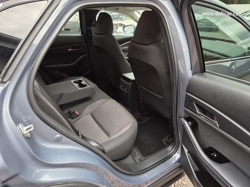 Mazda CX-30 (2022) CX-30 2.0i ESkyactiv-X Automat - fotka 45 z 54