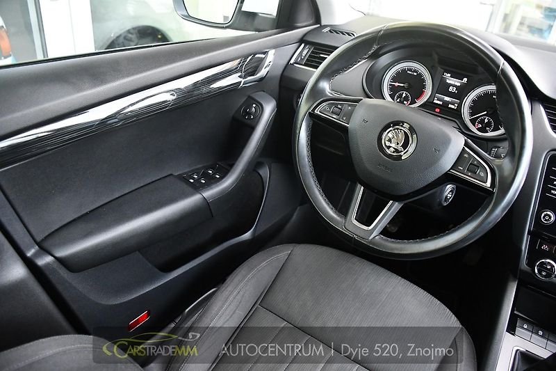 Škoda Octavia 1,6TDI STYLE ČR  - fotka 23 z 53
