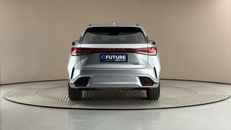 Lexus RX 500h AUT 4x4 F Sport - fotka 5 z 31