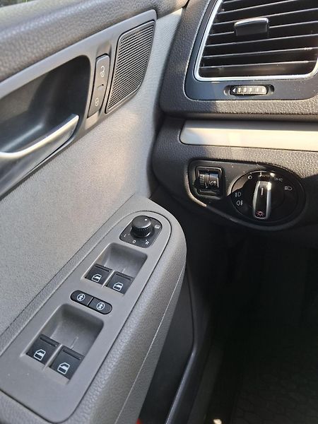 Seat Alhambra (2011) STYLE - fotka 13 z 21