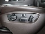 Volkswagen Touareg (2010) 3.0 TDI, 4X4, Automat, Navi - náhled 24