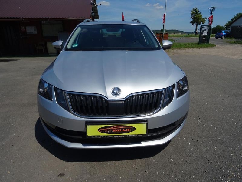 Škoda Octavia 1,0 TSi 85 kW - fotka 29 z 29