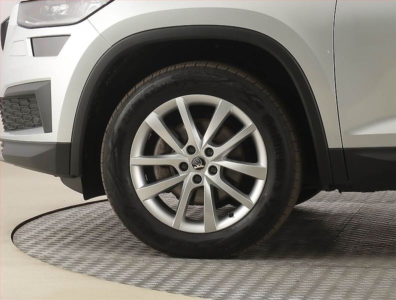 Škoda Kodiaq (2023) Style 2.0 TDI, digi klima - fotka 15 z 27