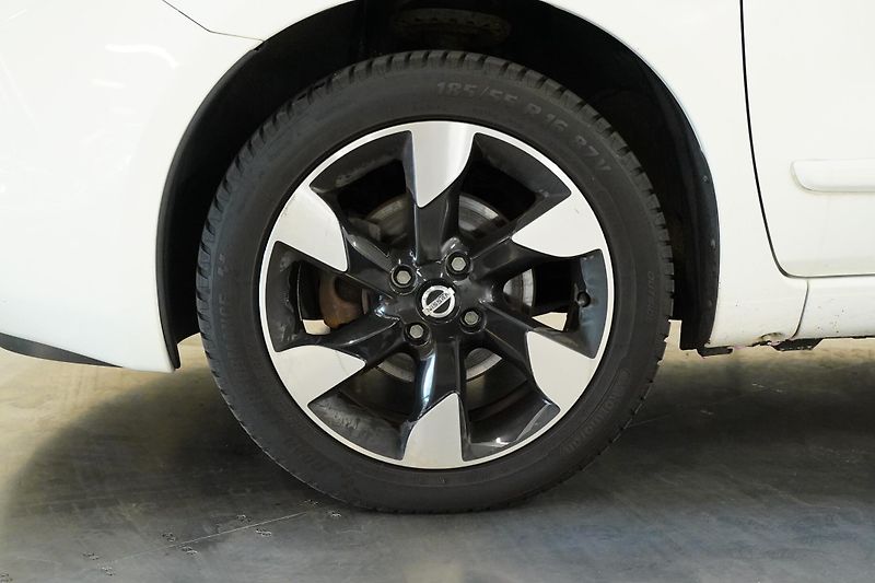 Nissan Note - fotka 10 z 23
