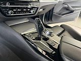 BMW Řada 5 530i xDrive*M-SPORT*REZERVACE! - náhled 24
