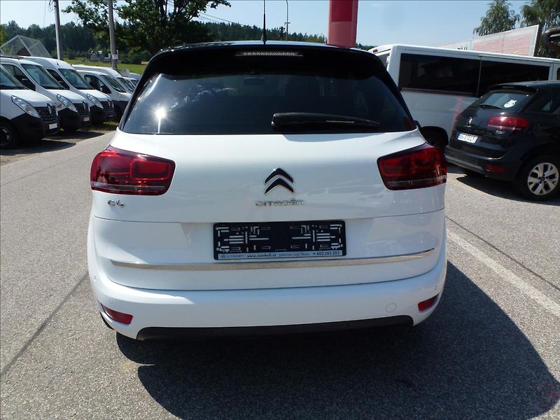 Citroën C4 Picasso 1,2 PureTech 130 S&S MAN6 NAVI - fotka 10 z 56