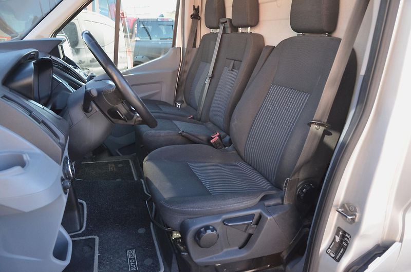 Ford Transit (2018) L3H2 2.0 TDCi / KLIMA / NAVI - fotka 16 z 34